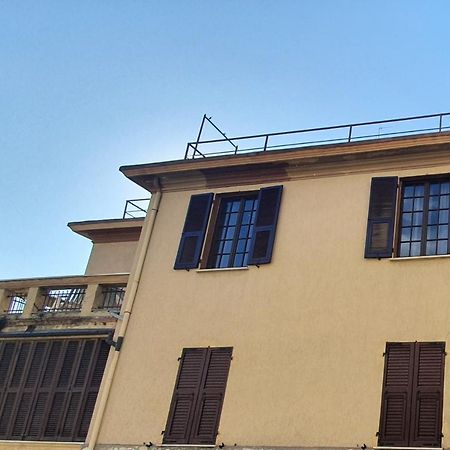 Апартаменты Casa Indipendente A 200 Metri Dal Mare Варацце Экстерьер фото